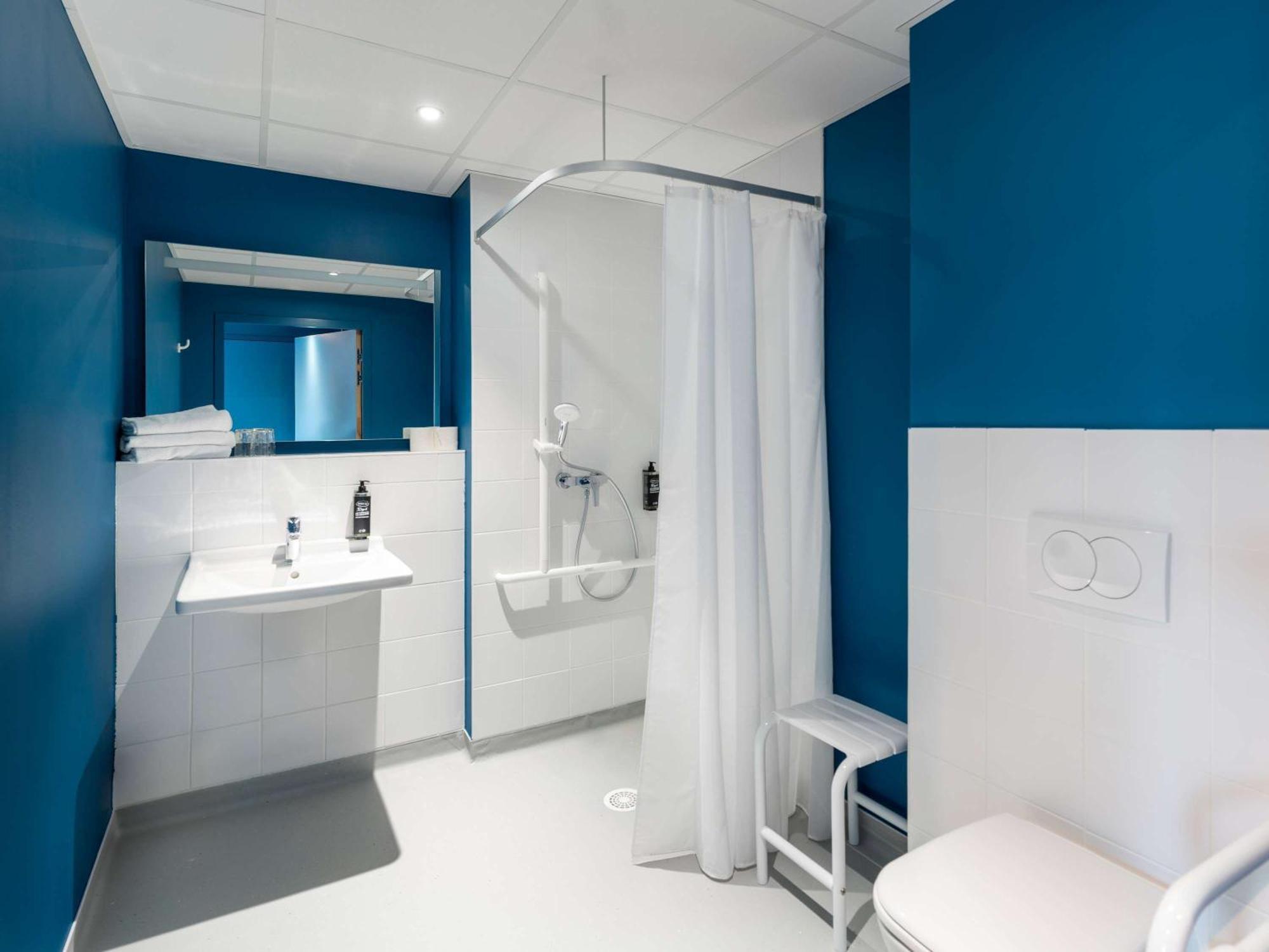 Ibis Budget Morlaix Bagian luar foto