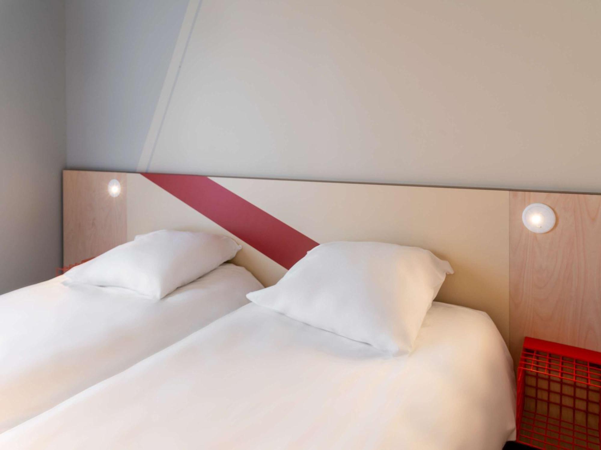 Ibis Budget Morlaix Bagian luar foto