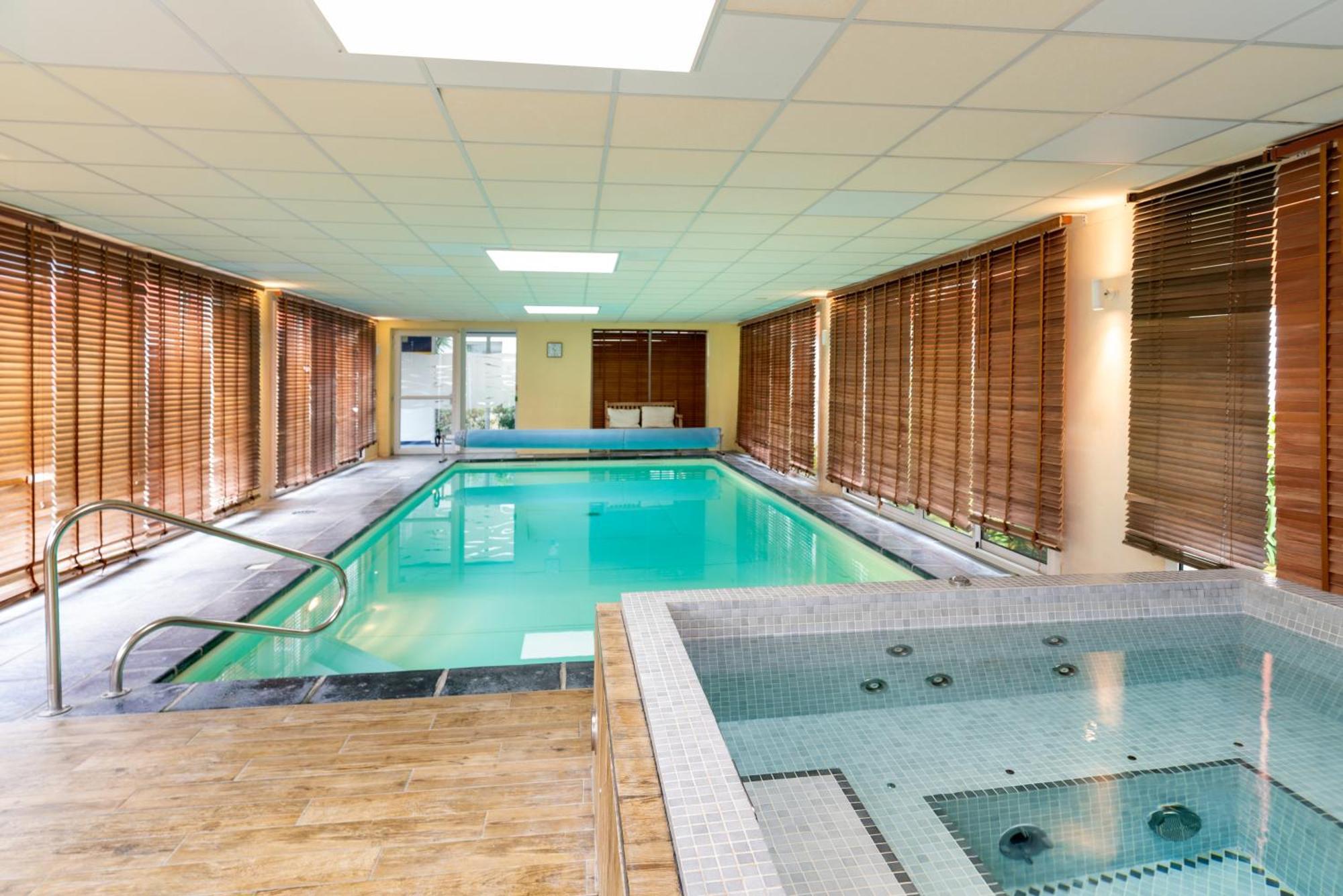 Ibis Budget Morlaix Bagian luar foto